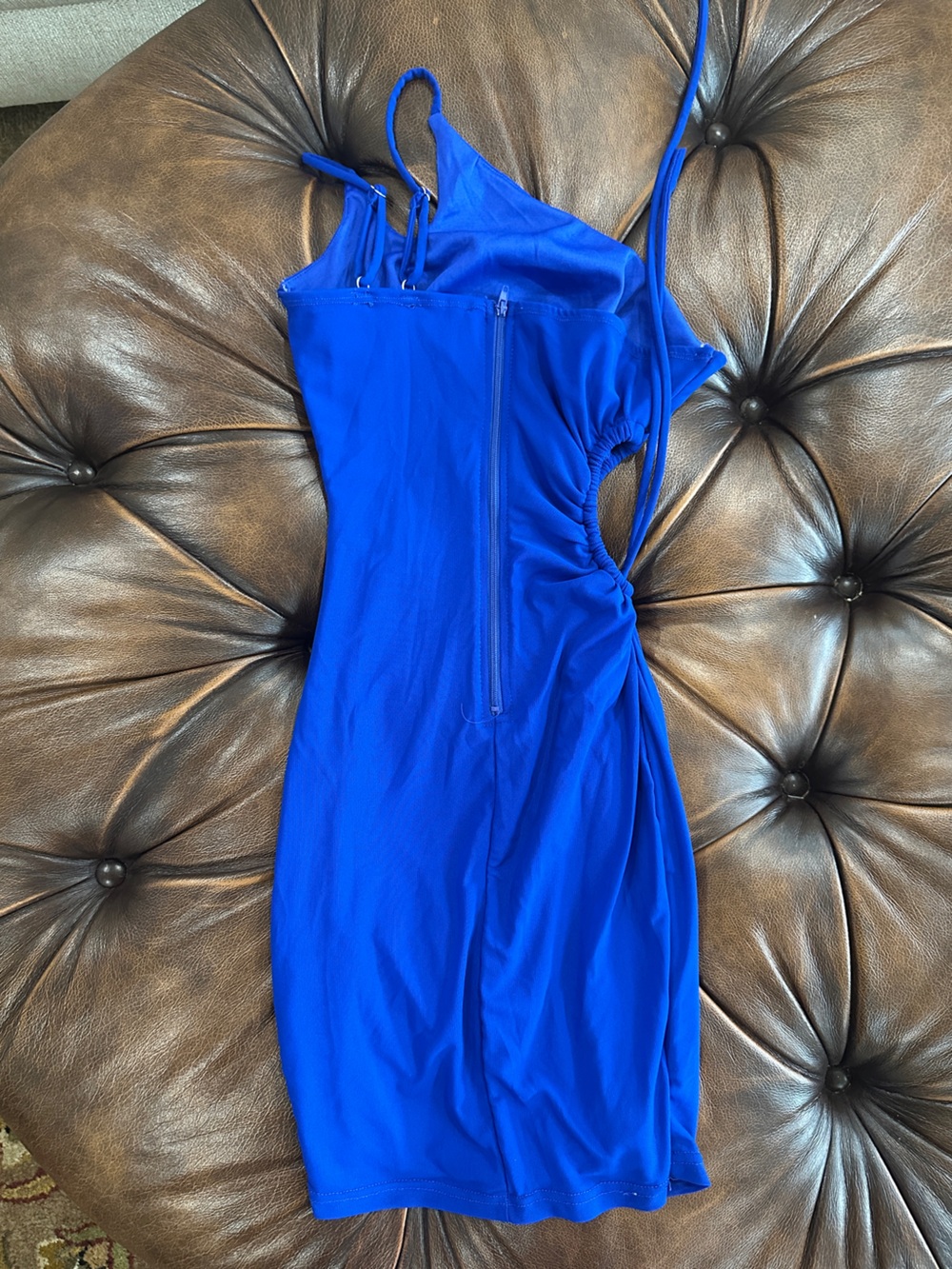 Mini dress - Picture 2 of 3